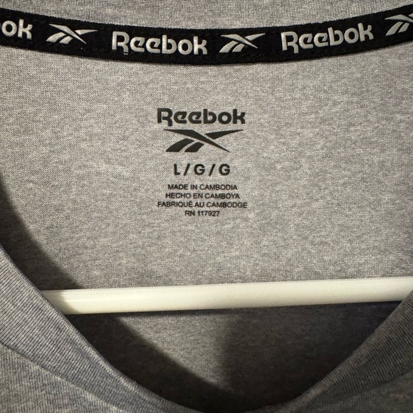Reebok Men's Classic Gray Tee - Picture 3 of 3